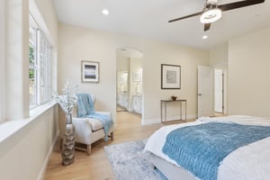Holmes St-0605-037.jpg