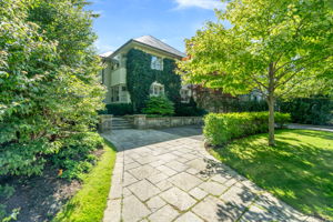 227 Lytton Blvd, Toronto ON — real estate photography by Amazing Photo Video