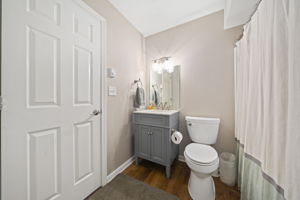  Photo 45