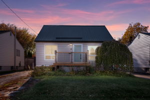  Photo 0