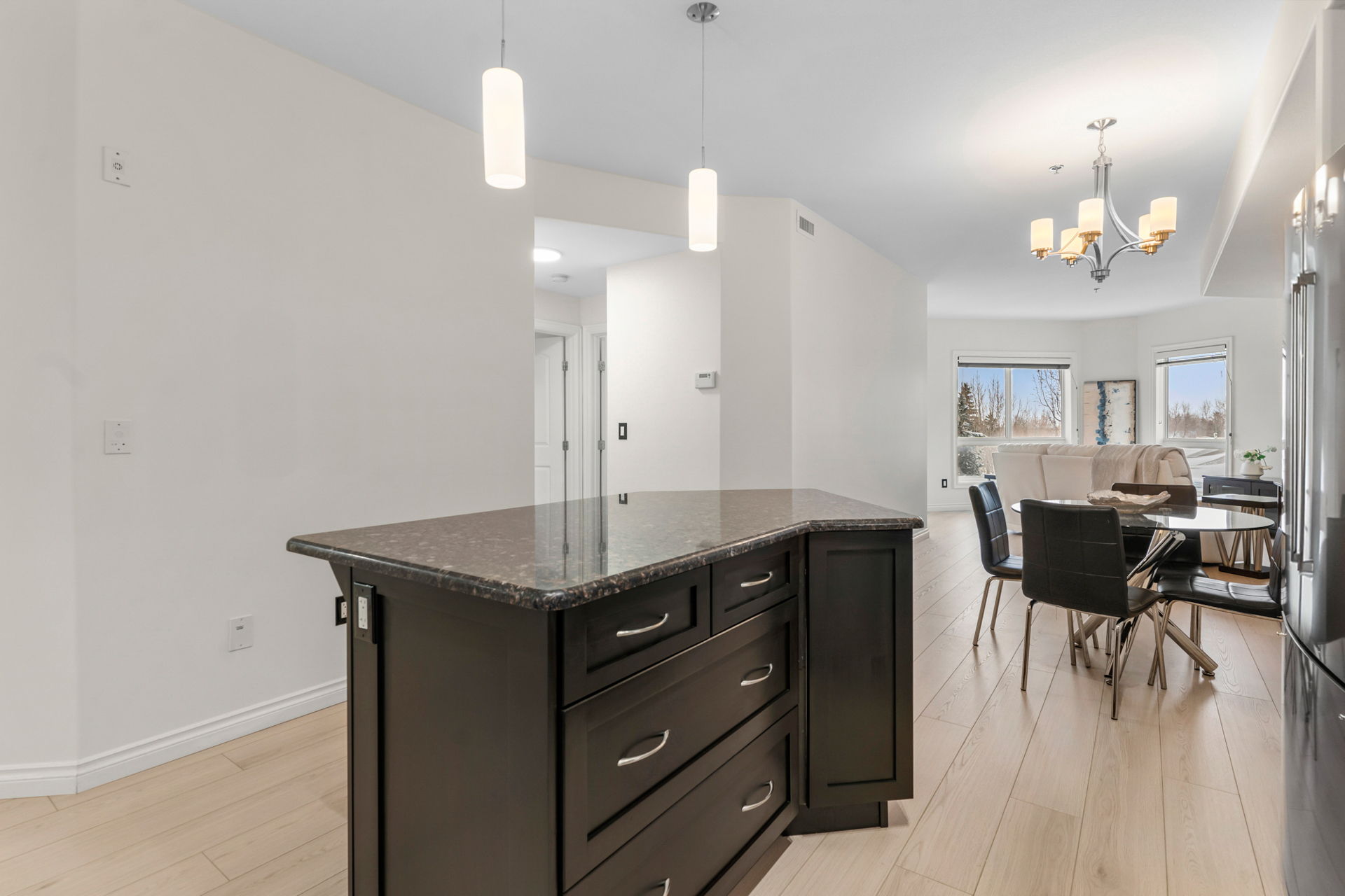 227 Pinehouse-QuikSell-9