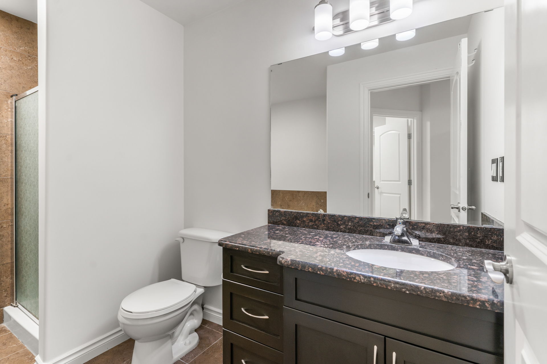 227 Pinehouse-QuikSell-17