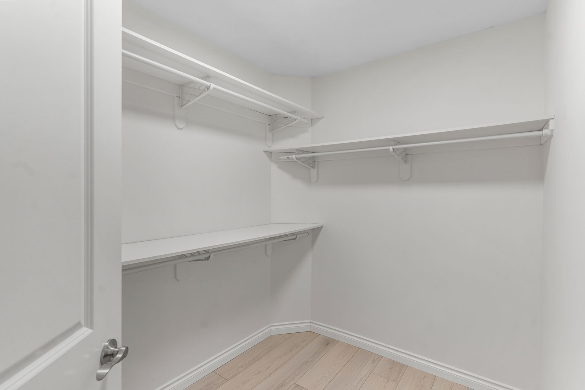 227 Pinehouse-QuikSell-19