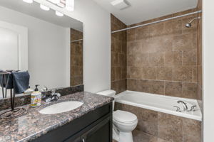 227 Pinehouse-QuikSell-22