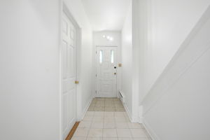 Photo 0