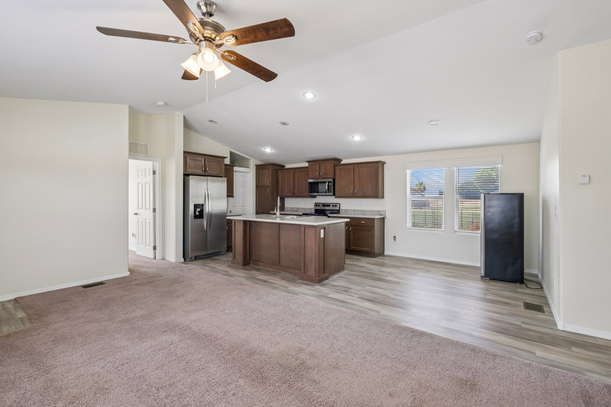 S Recker Rd-1006-013.jpg