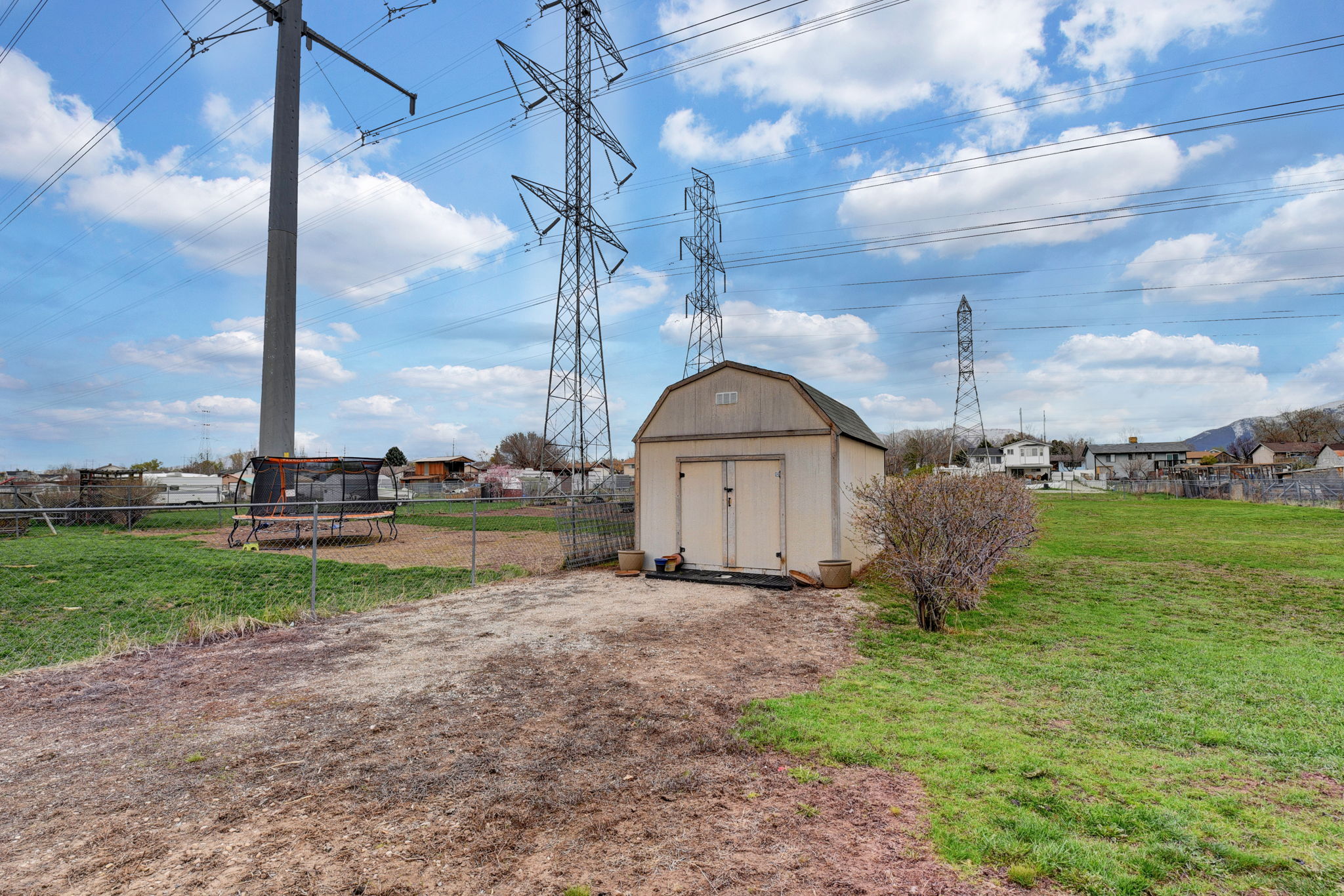  2272 S 300 W, Clearfield, UT 84015, US Photo 21