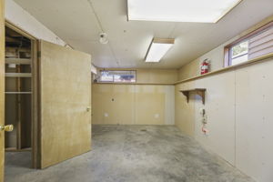  Photo 34