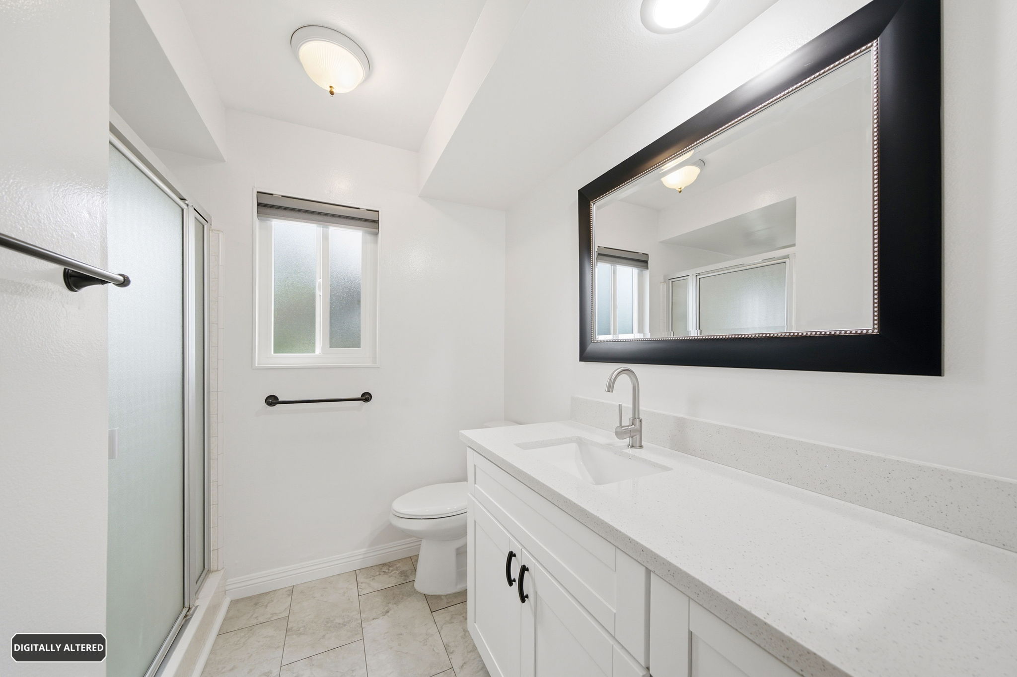 Hall Bathroom with Shower Access