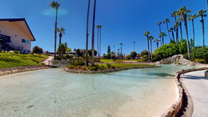 New Horizons Pond, Waterfall & Putting Green