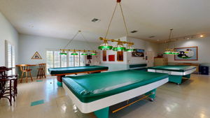 Clubhouse Billiards