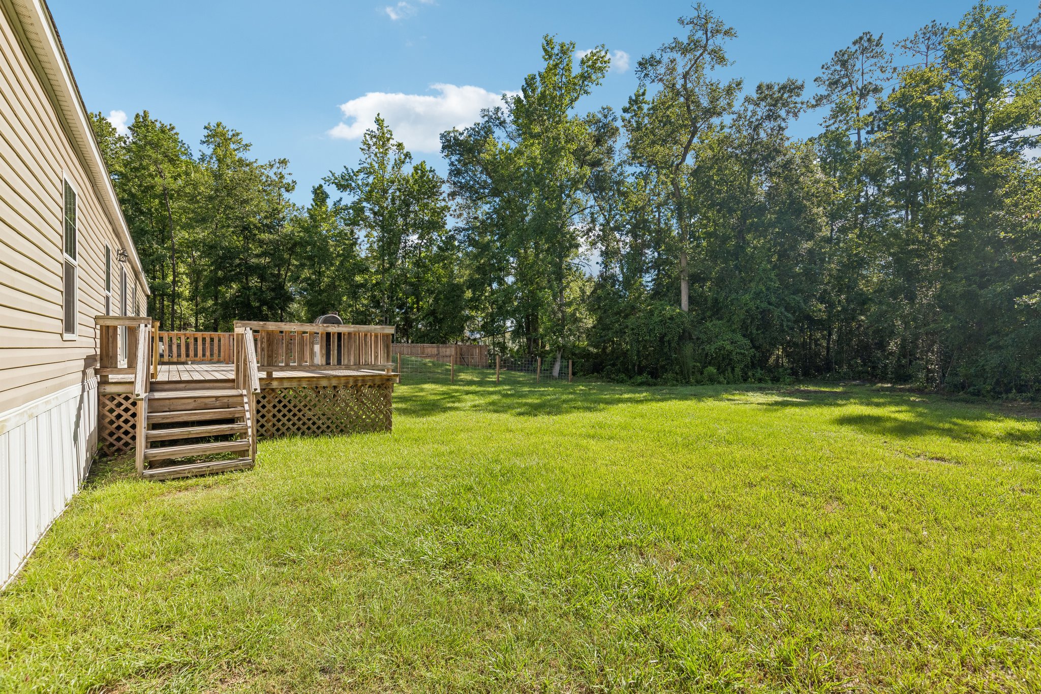 Juneberry Court-S0907-033.jpg