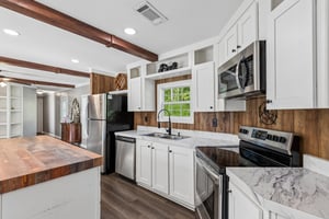 Juneberry Court-S0907-009.jpg