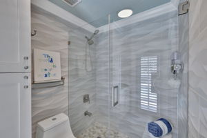 Shower in cabana bath