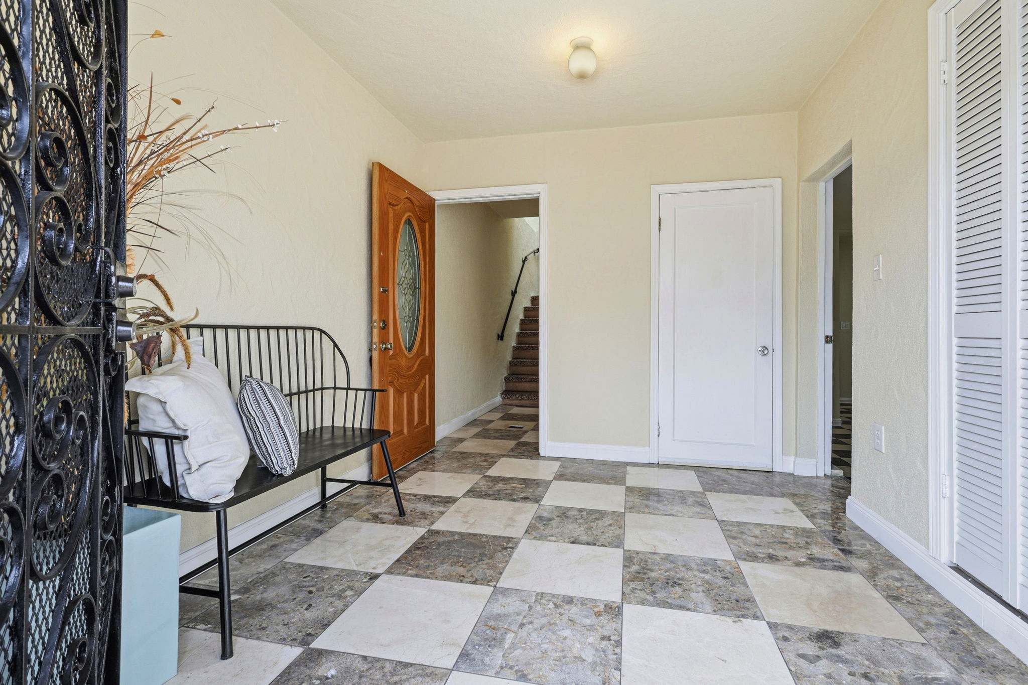 005_F8_2275 35th Ave