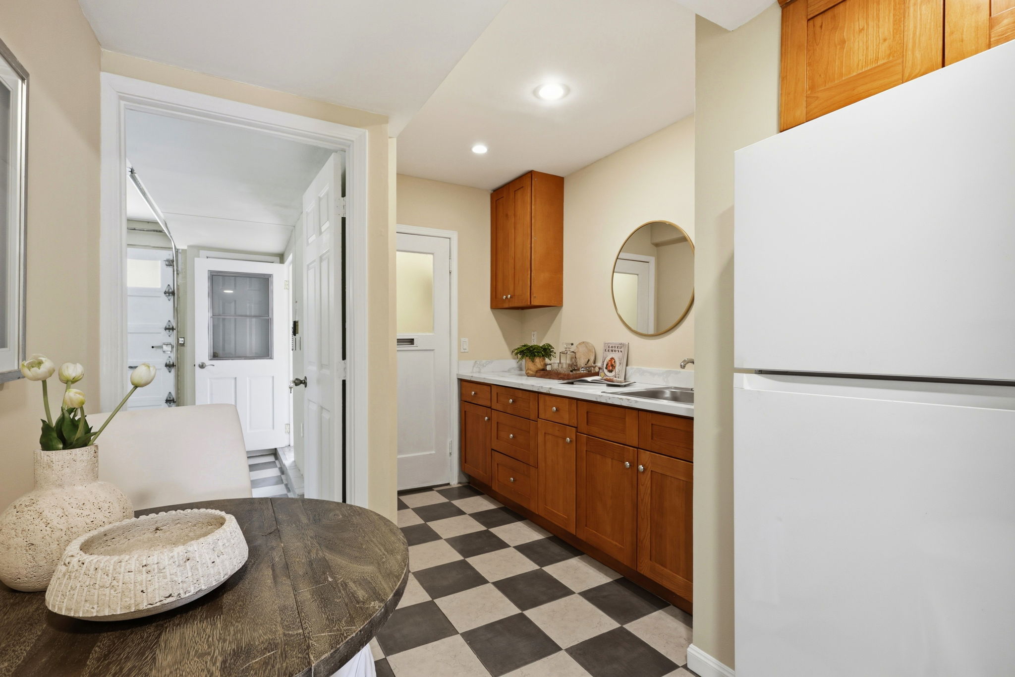 012_F8_2275 35th Ave