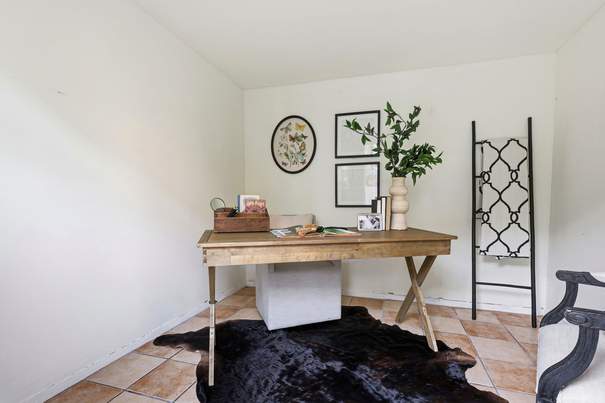 016_F8_2275 35th Ave