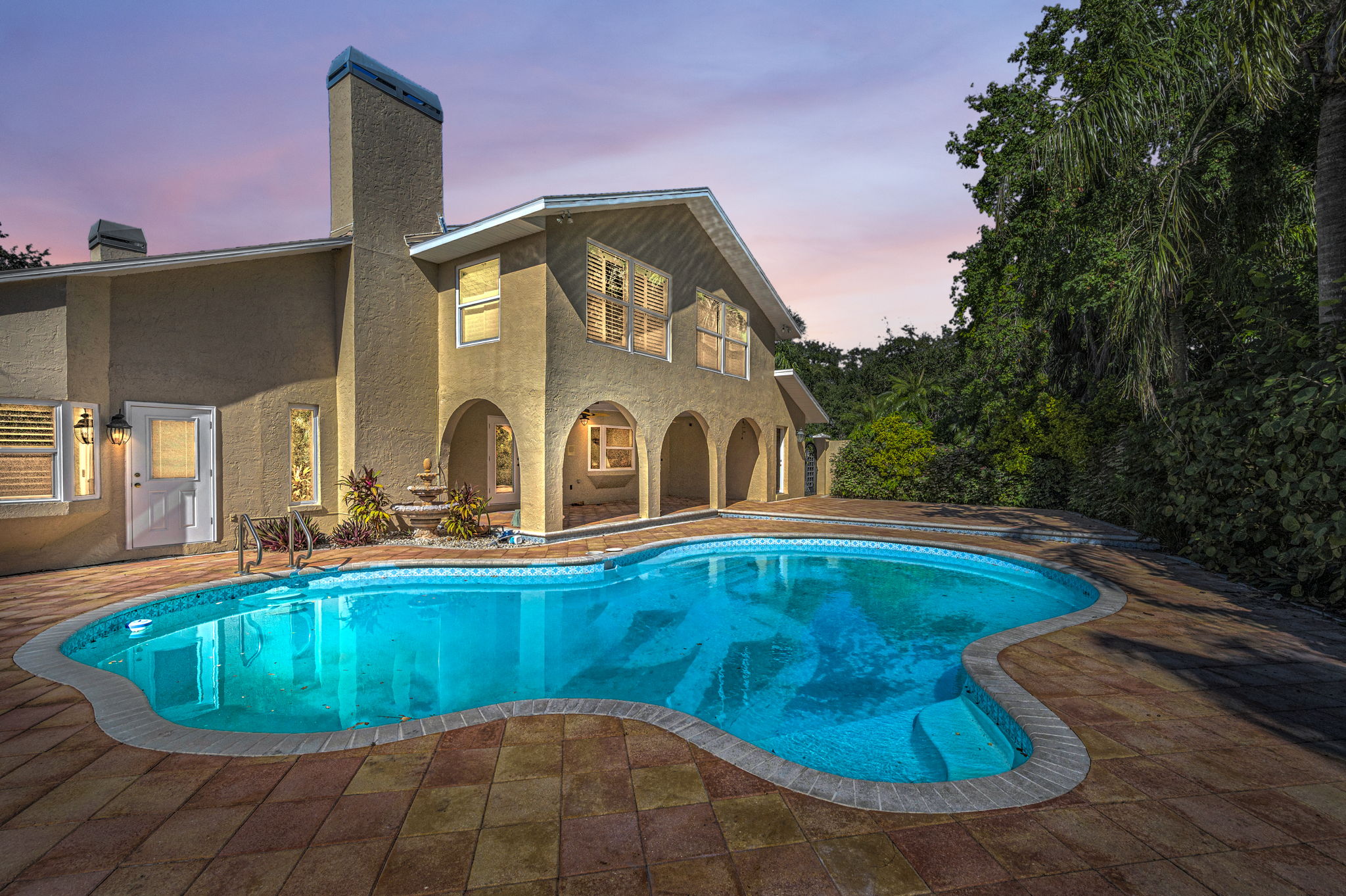 Pool2