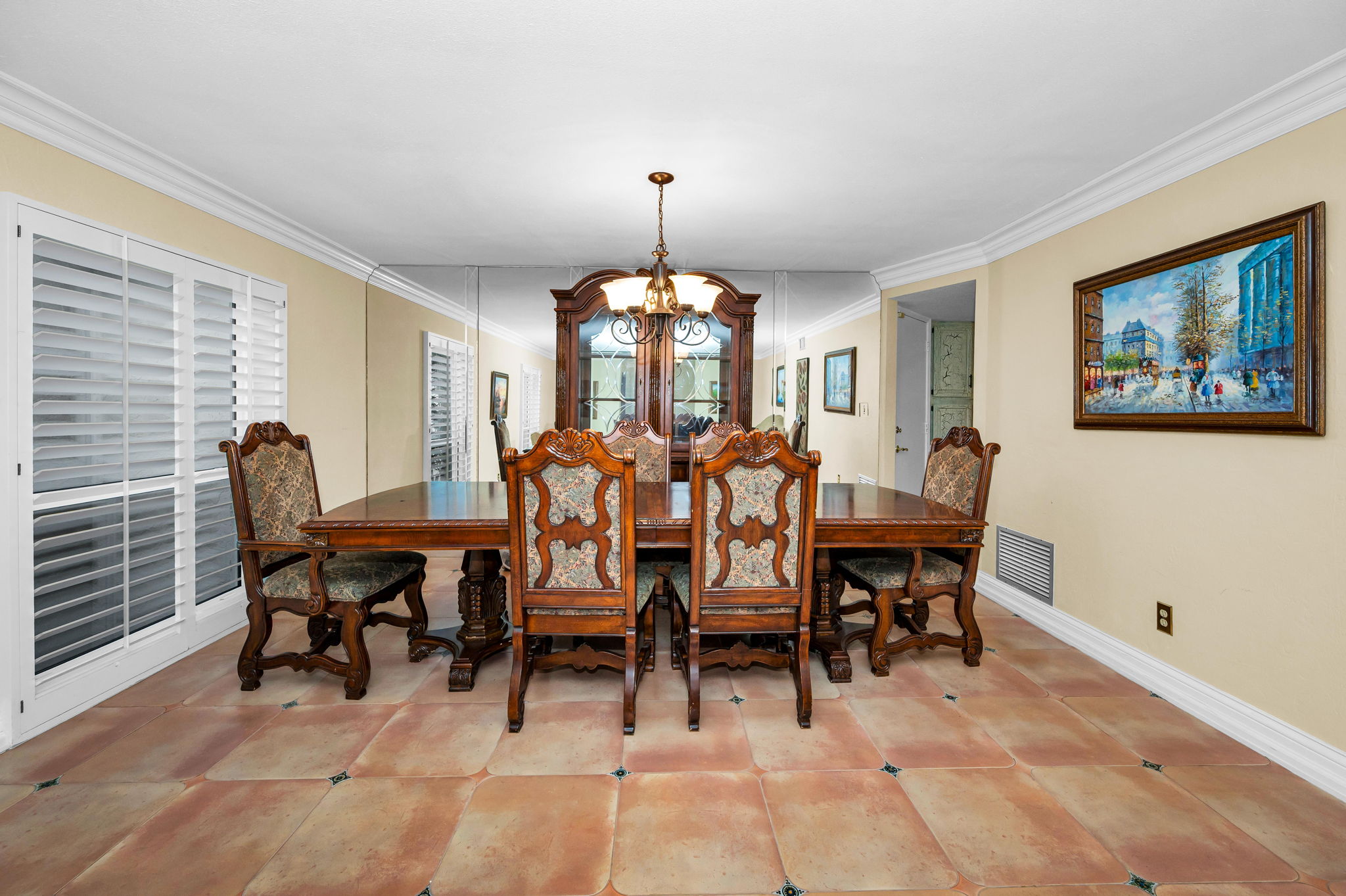 Dining Room1