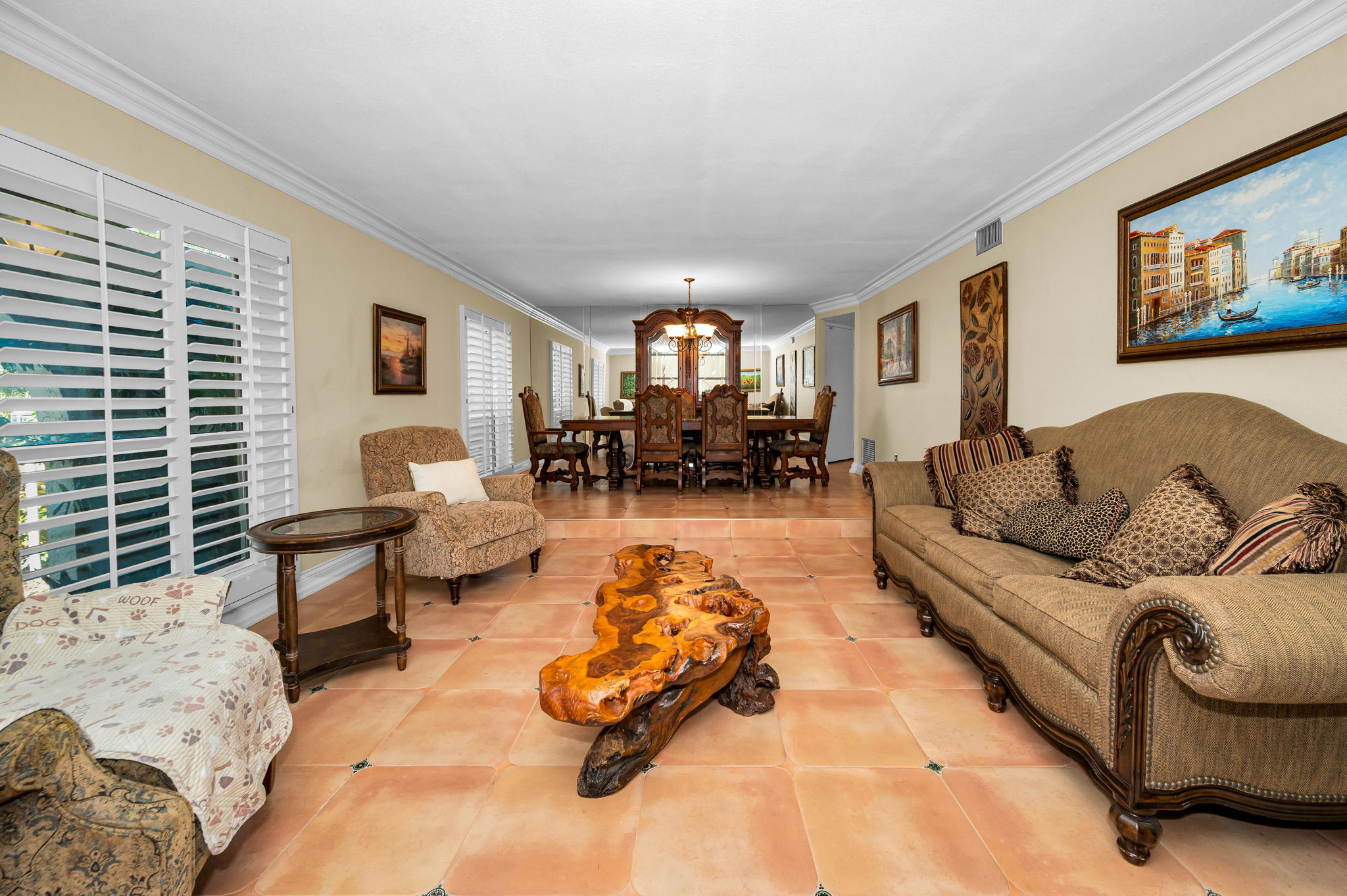 Living Room3