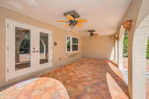 Lanai1