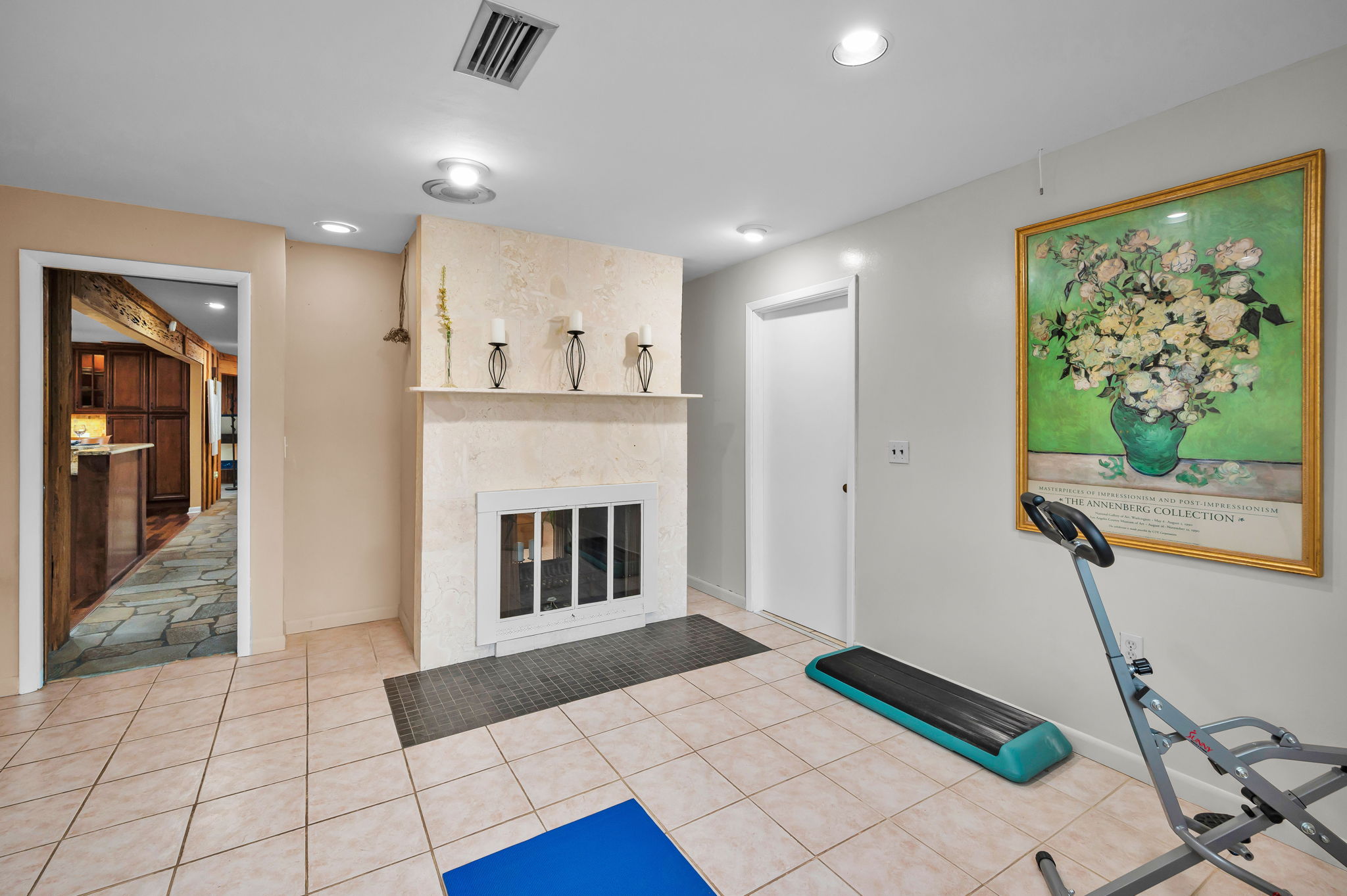 Bonus Room1b