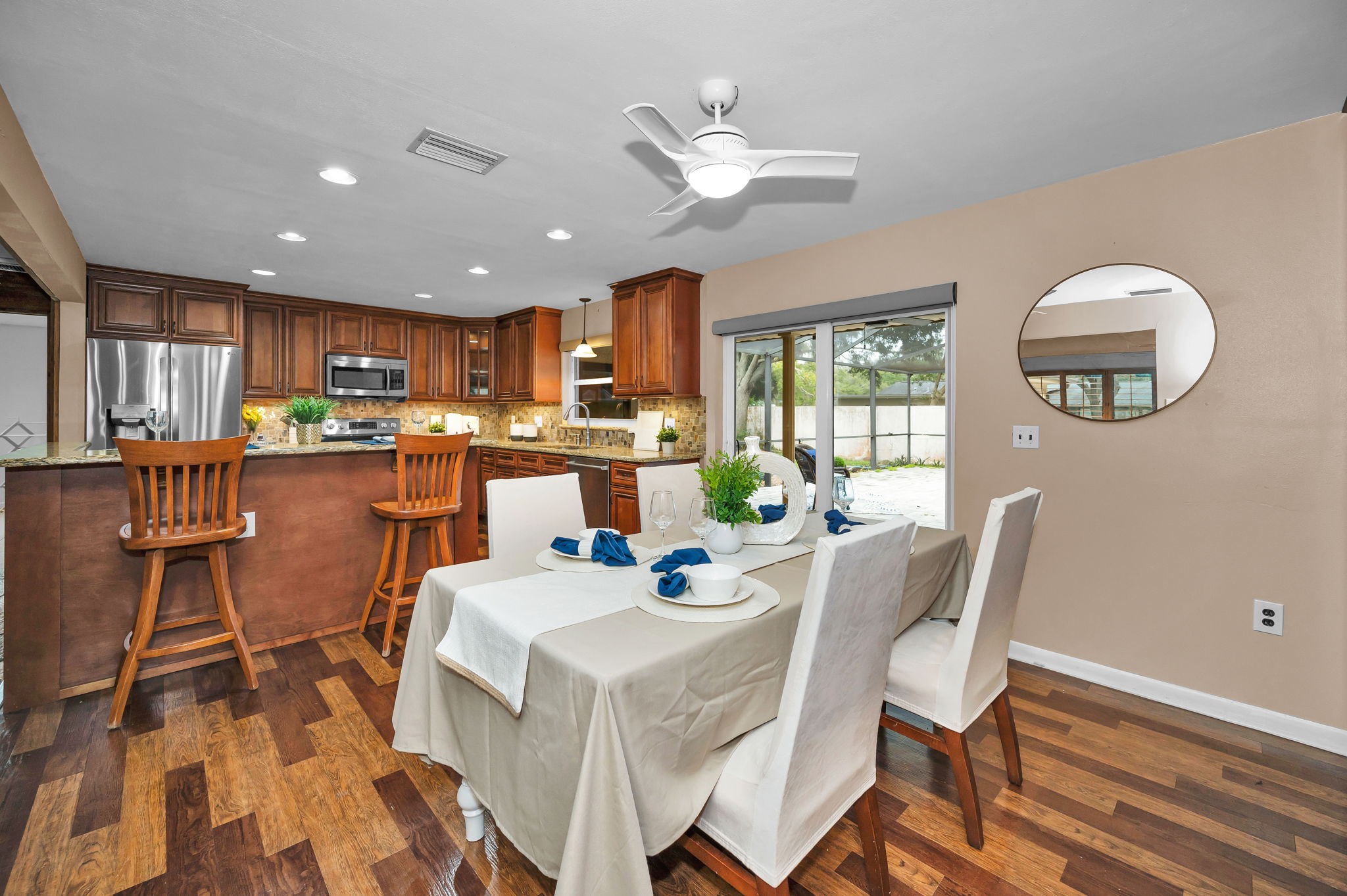 Dining Room5