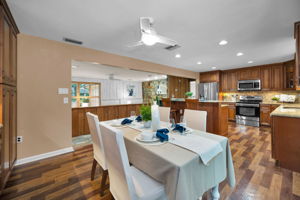 Dining Room4