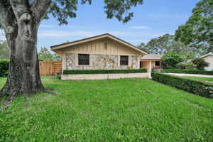 Front Exterior7