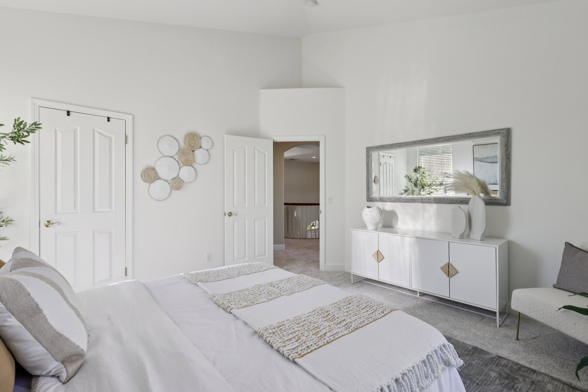 Bentley Ridge Dr-S0810-040.jpg