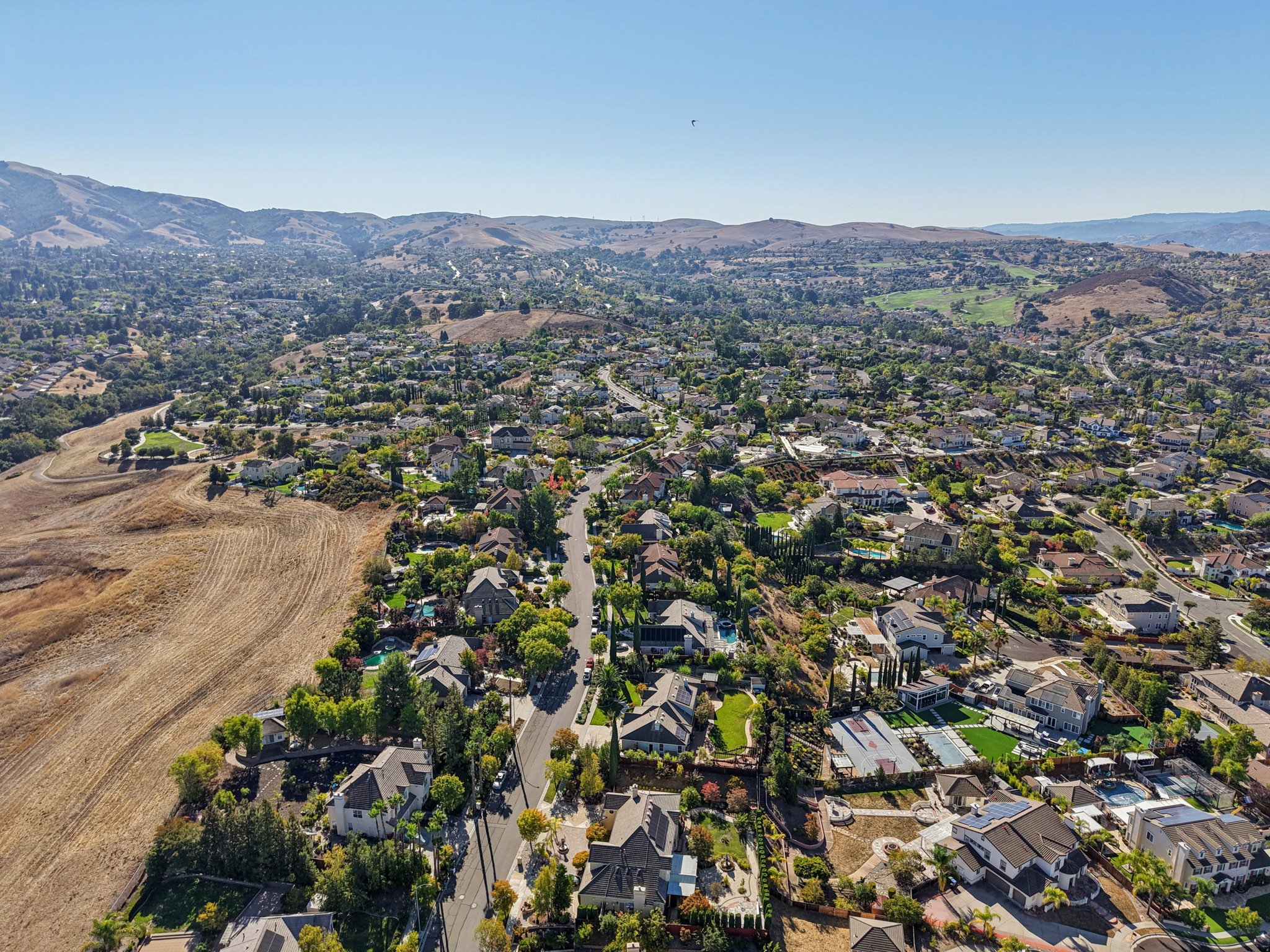 Bentley Ridge Dr-S0810-082.jpg