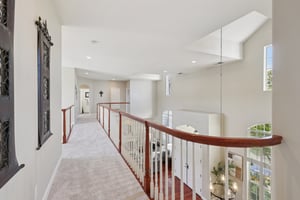 Bentley Ridge Dr-S0810-048.jpg