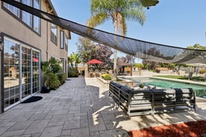 Bentley Ridge Dr-S0810-061.jpg