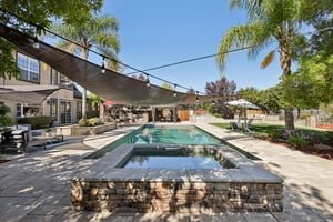 Bentley Ridge Dr-S0810-063.jpg