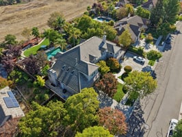 Bentley Ridge Dr-S0810-080.jpg