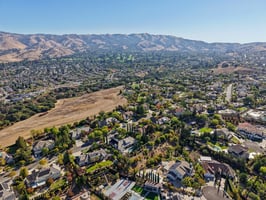 Bentley Ridge Dr-S0810-083.jpg