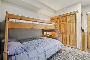 US-6 2615-S1211-018.jpg