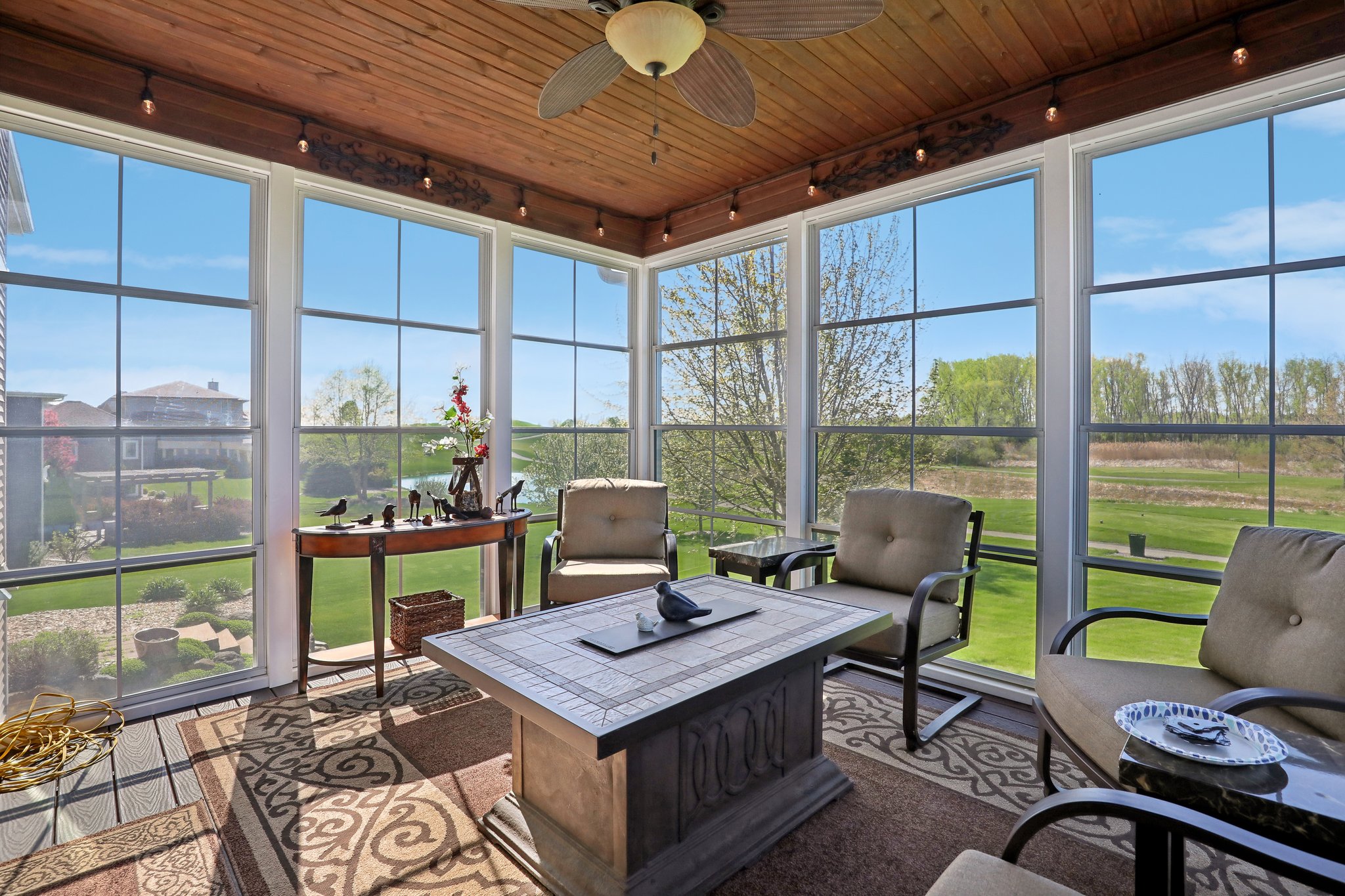 Glen Oaks Cir-037.jpg