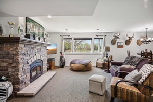 Glen Oaks Cir-012.jpg
