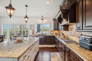 Glen Oaks Cir-027.jpg