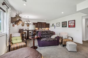 Glen Oaks Cir-031.jpg