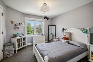 Glen Oaks Cir-052.jpg