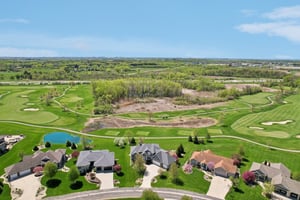 Glen Oaks Cir-075.jpg