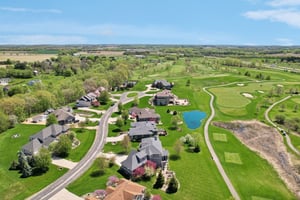Glen Oaks Cir-079.jpg