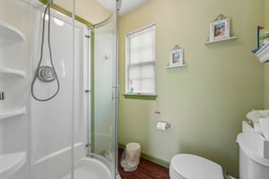 1st Floor Bathroom