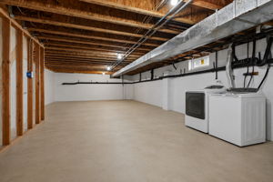 Basement w/Laundry and potential to finish