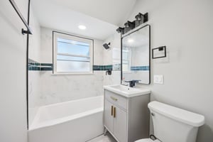 4th St-S2701-018.jpg