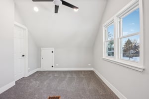 4th St-S2701-025.jpg