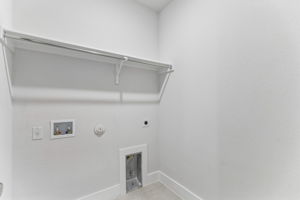  Photo 39