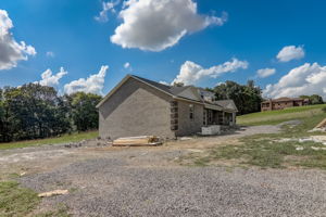 Buttercup Flds Rd-041